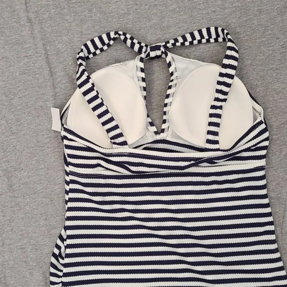 Beach Bump Striped Swimsuit Top - Picture 4 of 6
